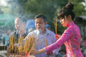 Tìm tuổi xông nhà Tết Kỷ Hợi