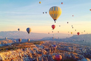 Những miền đất lạ hút hồn du khách