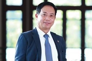 Chủ tịch UBCK Nhà nước Trần Văn Dũng: Vượt khó, cho khát vọng vươn tầm