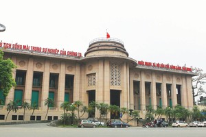 Từng bước đổi mới điều hành chính sách tiền tệ