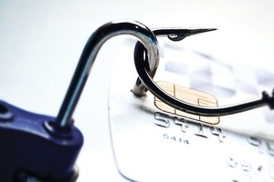 Chuyện những vụ “thụt két” trăm tỷ