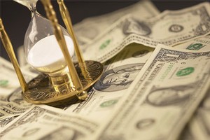 Phiên sáng 11/2: Tiền ầm ầm đổ vào chứng khoán