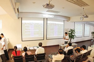 Theo quy định hiện hành, số tiền bồi thường tối đa là 10% giá trị thiệt hại do hủy lệnh bị lỗi