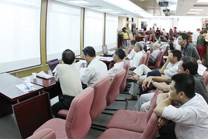 Phó chủ tịch UBCK: Cần có sự bao dung với thị trường chứng khoán