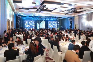 Hàng trăm khách hàng tham gia lễ ra mắt dự án GoldSeason