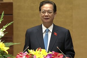 Năng lực dự báo còn hạn chế nên nhiều chỉ tiêu phát triển chưa phù hợp