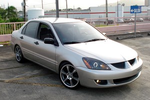 Những mẫu ôtô rẻ nhất thị trường Việt Nam hiện nay