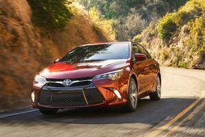 Toyota Camry 2016