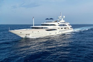 10 siêu du thuyền đắt đỏ nhất thế giới đang rao bán