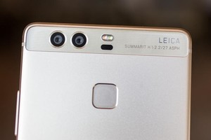 5 smartphone dùng camera kép đáng chú ý