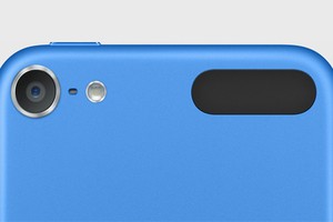 iPod Touch màu xanh dương. Ảnh: Apple