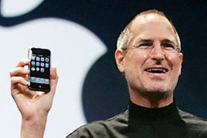 "Chính phủ Mỹ phát minh ra iPhone, không phải Steve Jobs"