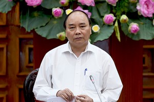 Thủ tướng Nguyễn Xuân Phúc phát biểu tại buổi làm việc. Ảnh: VGP/Quang Hiếu
