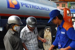 Petrolimex đang có 46 tổng công ty/công ty TNHH MTV do tập đoàn sở hữu 100% vốn điều lệ