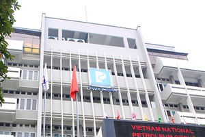 Một góc trụ sở Tập đoàn Xăng dầu Việt Nam.