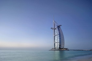Khách sạn Burj Al Arab là nơi duy nhất được gắn 7 sao trên thế giới. Ảnh: Jumeirah Hotel.
