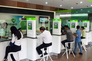 Vietcombank giảm lãi suất cho vay