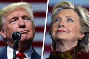 Clinton, Trump tung clip tổng kết chiến dịch tranh cử