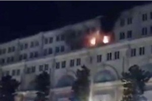 Cháy tại toà nhà Union Square trên phố đi bộ Nguyễn Huệ