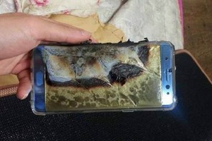 Samsung đã tìm ra nguyên nhân gây cháy nổ của Galaxy Note 7 nhưng chưa vội công bố