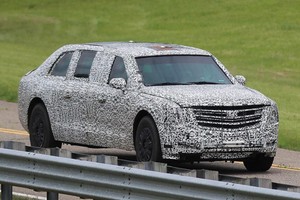 Mẫu xe dành cho Tổng thống Mỹ trên đường thử.