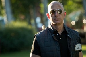 Ông chủ Amazon - Jeff Bezos đã thành người giàu nhất thế giới trong vài giờ. Ảnh:AFP