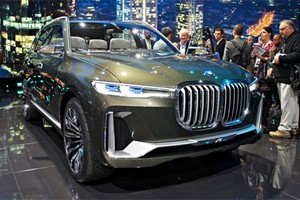 Mẫu concept ra mắt ở triển lãm tại quê nhà Đức, hứa hẹn mẫu SUV mới trong tương lai gần. Ảnh:Carlist.