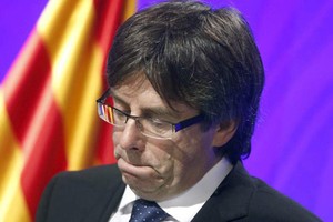 Thế tiến thoái lưỡng nan của lãnh đạo Catalonia đòi độc lập