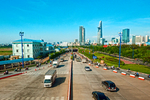 Chính phủ trình hàng loạt cơ chế đặc thù để phát triển TP HCM