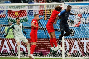 Pha lập công đưa Pháp vào chung kết của Umtiti. Ảnh: FIFA.