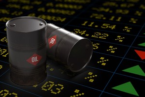 Các nhà phân tích dự đoán giá dầu sẽ tăng lên 100 USD/thùng