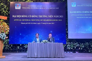 ĐHĐCĐ Petrosetco (PET) năm 2021: Tiếp tục đẩy mạnh mảng thương mại, phân phối trong tương lai