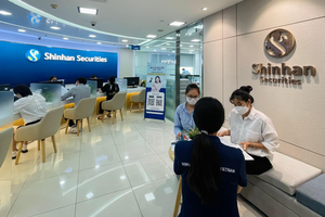 Chứng khoán Shinhan Việt Nam tăng vốn điều lệ và ra mắt hệ thống giao dịch chứng khoán hiện đại