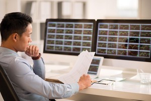 Thị trường vốn: Thiếu "cầu nối" đưa dòng tiền vào đầu tư dài hạn