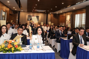 ĐHCĐ năm 2021 của VINAHUD, lần đầu tiên ra mắt của các cổ đông mới.