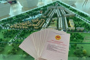 Sổ hồng đã sẵn sàng để trao cho những cư dân đầu tiên của dự án EcoCity Premia.