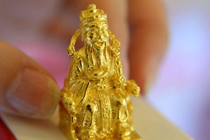 Lịch sử, ý nghĩa phong tục mua vàng ngày vía Thần tài