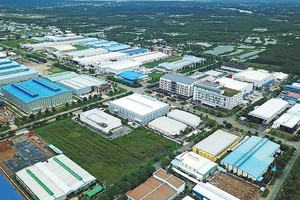 Hà Nội tập trung tháo gỡ rào cản cho doanh nghiệp trên địa bàn năm 2024.