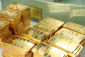 Giá vàng hôm nay ngày 20/9: Đồng USD mạnh lên, vàng vẫn tăng mạnh