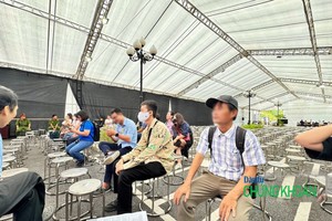 Một số nhà đầu tư là bị hại trong vụ án Trịnh Văn Quyết có mặt tại phiên tòa hôm 22/7