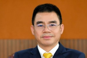 Ông Hồ Nam Tiến, Phó chủ tịch thường trực HĐQT LPBank