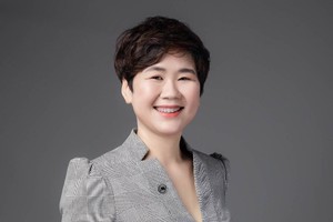 Bà Đinh Thị Tố Uyên, Phó Chủ tịch thường trực Ủy ban Chiến lược MSB, Chủ tịch HĐĐH TNEX Finance 