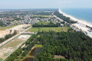 Khu vực ven biển huyện Gio Linh, tỉnh Quảng Trị. Ảnh: Ngọc Tân