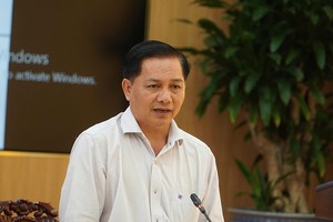 Chủ tịch UBND TP. Cần Thơ Trần Văn Lâu cam kết lãnh đạo thành phố sẽ ủng hộ hết mình để VSIP Cần Thơ sớm hoàn thành đưa dự án vào khai thác, đem lại hiệu quả