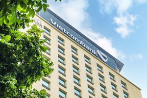 Vietcombank đứng thứ 3 trên tổng 100 thương hiệu có giá trị lớn nhất cả nước, đứng thứ 2 trong nhóm thương hiệu mạnh nhất Việt Nam (Nguồn: Brand Finance Vietnam 100 2025)