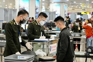 Đảm bảo an ninh hàng không tại các sân bay.