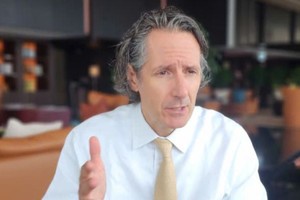Ông Fred Neumann, Chuyên gia Kinh tế trưởng Khối Nghiên cứu Kinh tế châu Á - Thái Bình Dương của HSBC