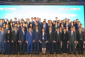 Các đại biểu tham dự AECM lần thứ 39 chụp ảnh lưu niệm
