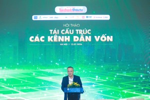 Ông Bùi Hoàng Hải, Phó chủ tịch Ủy ban Chứng khoán Nhà nước phát biểu tại Hội thảo. Ảnh: Dũng Minh