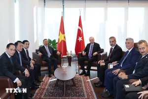 Tổng Bí thư, Chủ tịch nước Tô Lâm gặp Tổng thống Thổ Nhĩ Kỳ Recep Tayyip Erdogan. (Ảnh: Thống Nhất/TTXVN)